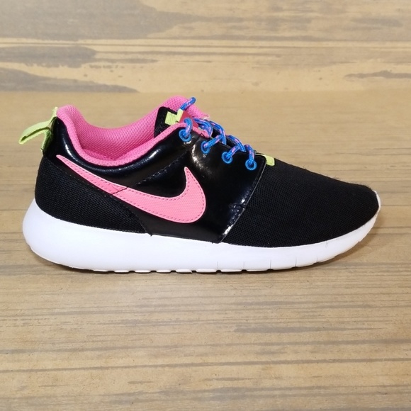 Nike Other - ***SOLD***Nike Kids Roshe One Sneakers